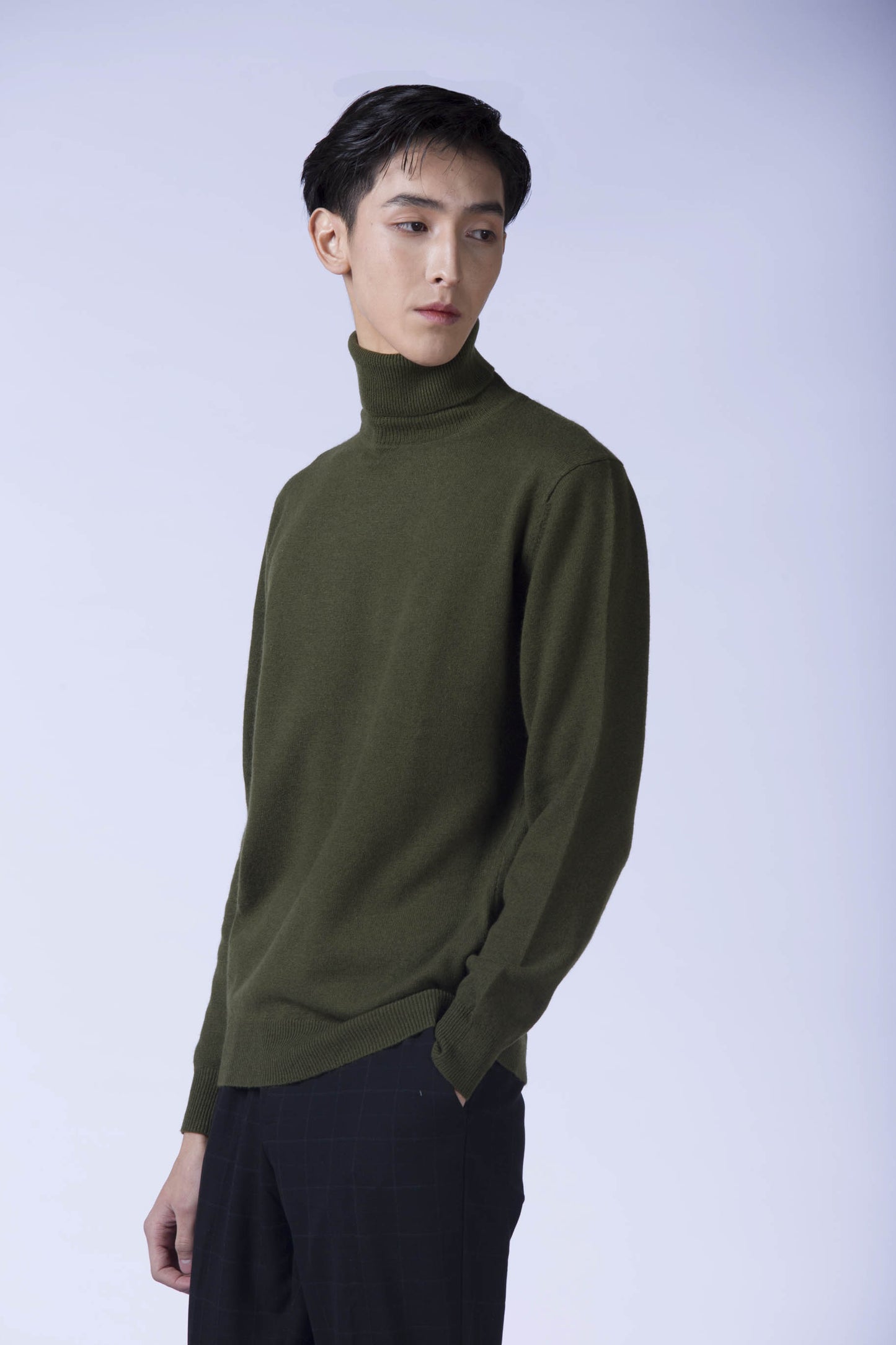 Men's Full-Length Turtle Neck